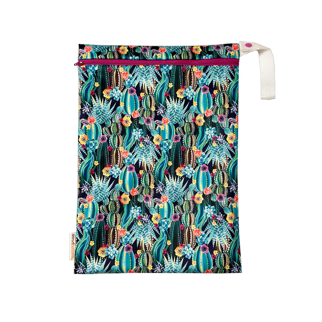 Wet Bag On the Go Midnight Blooms