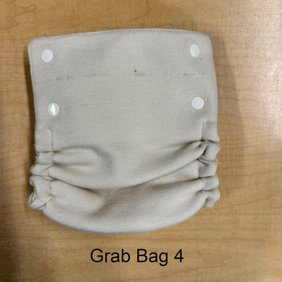Babee Greens wool cover with spot